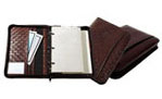 3-ring zippered agenda with textured leather cover